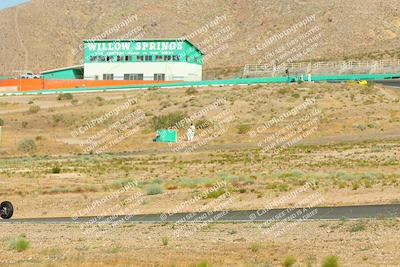 media/Jun-01-2025-CalClub SCCA (Sun) [[eae223c5dd]]/Group 3/Qualifying/